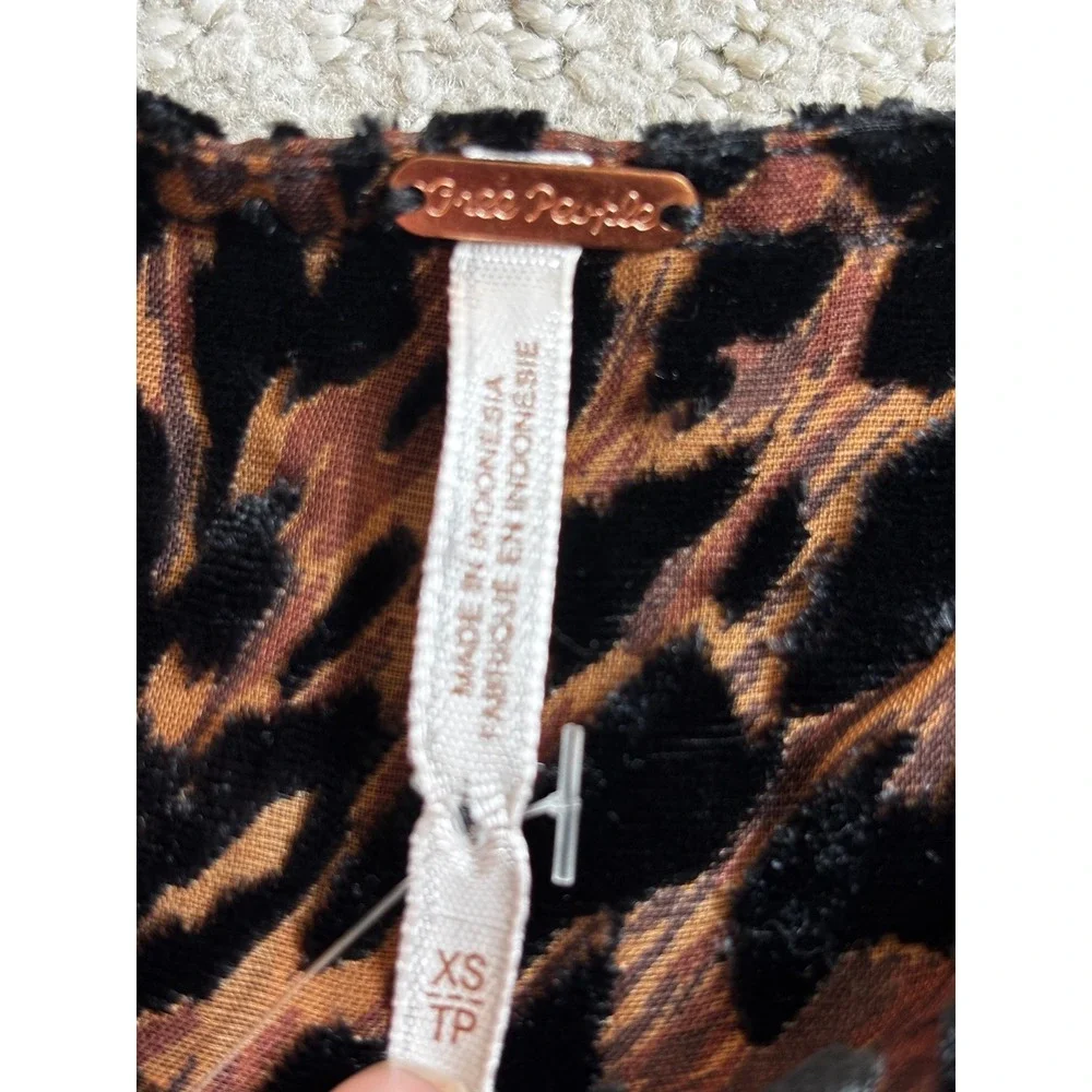 Free People Blouse XS Beige Leopard Print Velvet Burnout Button Front NWT